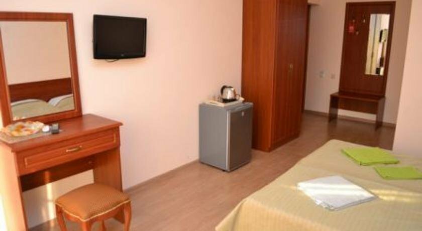 Гостиница ЮгРа Геленджик-16