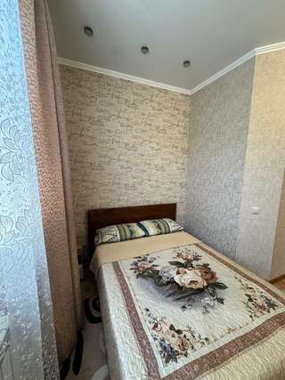 Гостиница ЮгРа Геленджик Двухместный номер с 1 кроватью и балконом-2