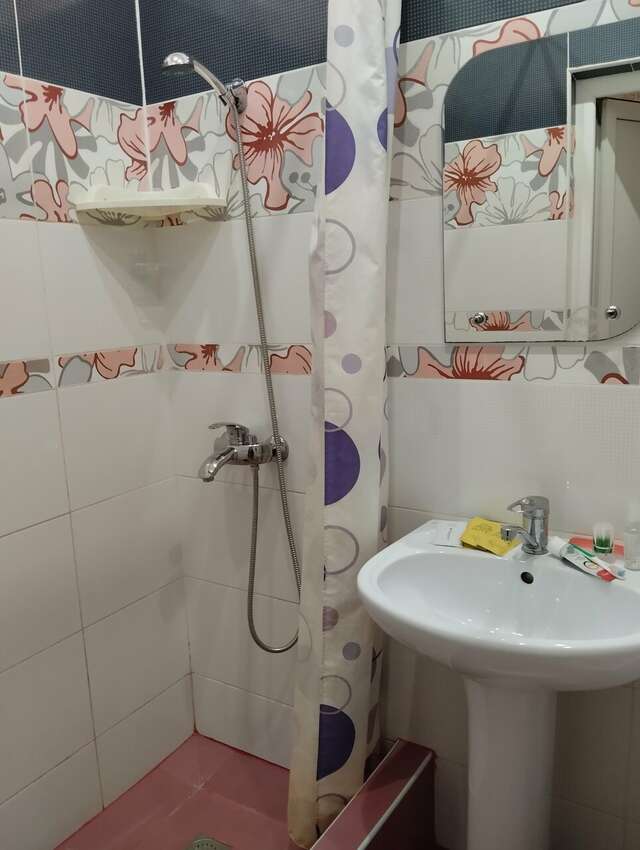 Гостиница ЮгРа Геленджик-54